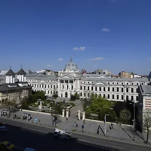 Square - View Of Bucureşti
