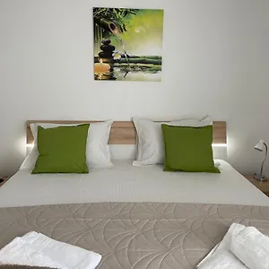  Apartment Relaxing Bucharest Airport Residences & Therme-self Check-in